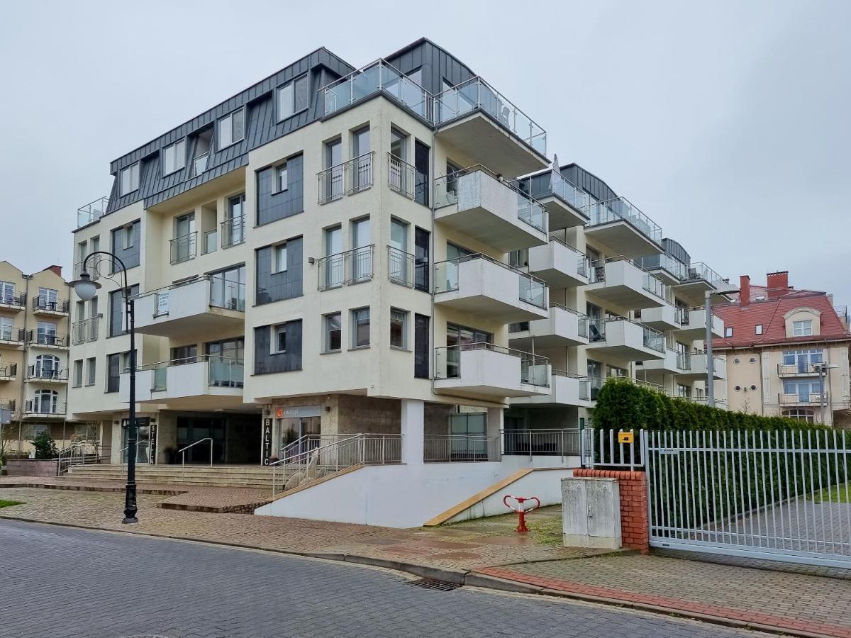 Visit Baltic - Stella Baltic Apartment Swinoujscie Bagian luar foto